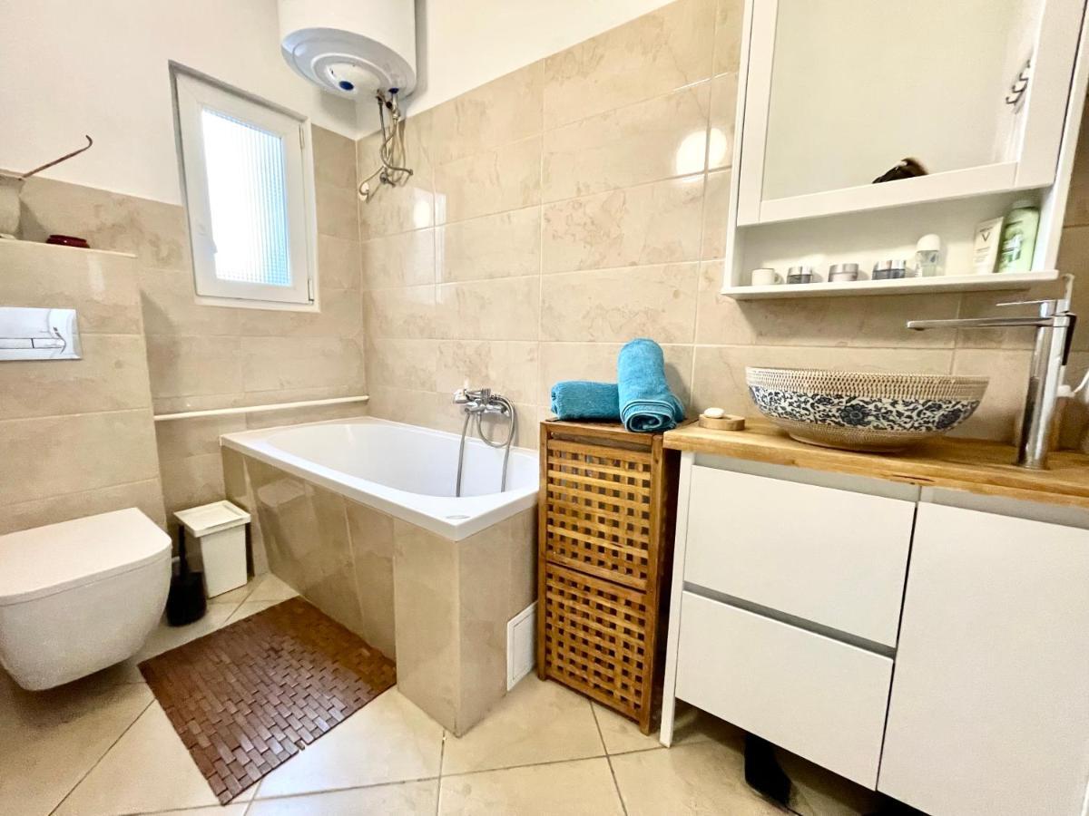 Apartamento With Terrace Overlooking The Park *