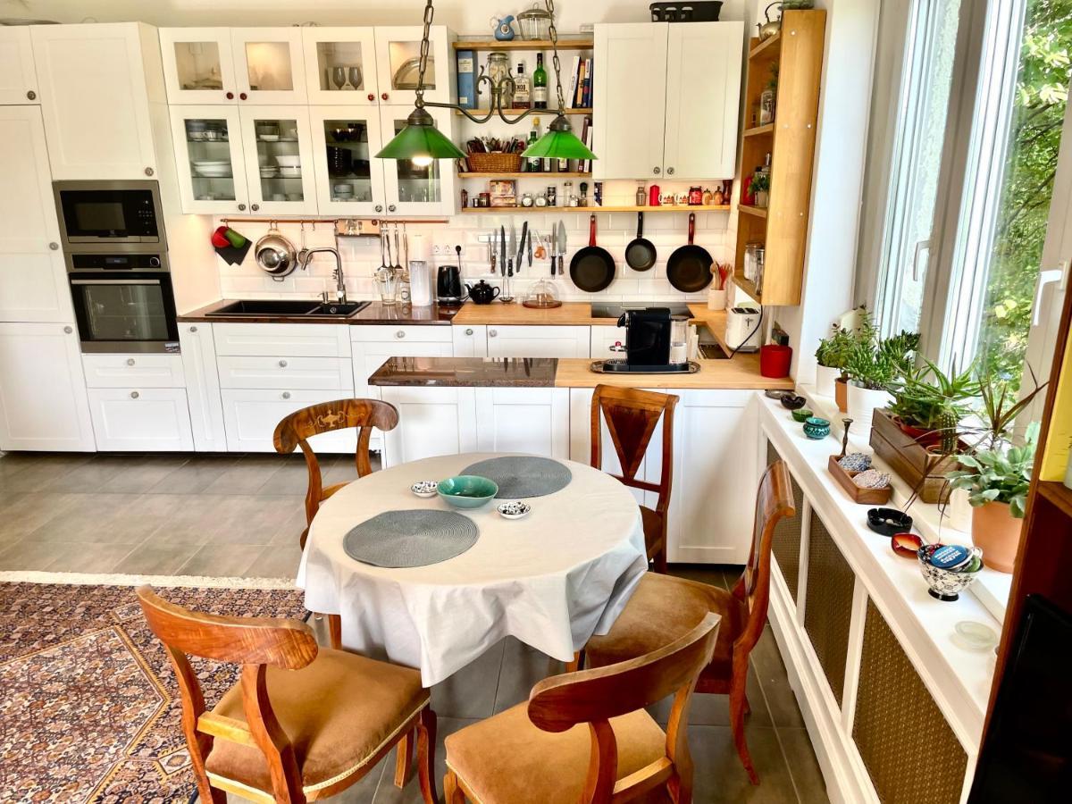 With Terrace Overlooking The Park Apartamento *